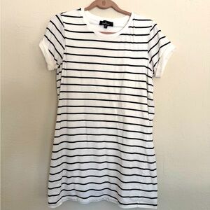 Lulus Cafe Society T Shirt Dress
